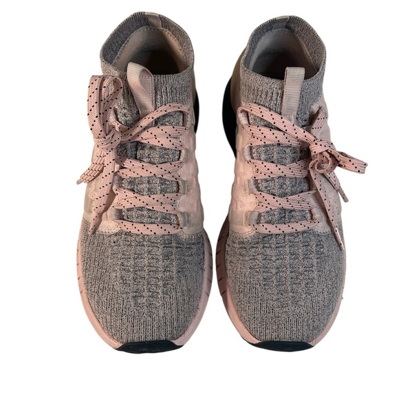 Under Armour Women's HOVR Phantom NC Color Flushed Pink/Black, Size 10 - Picture 3 of 9